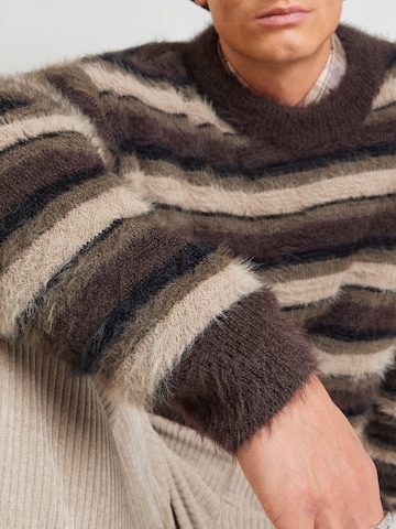 WEEKDAY - Jersey 'Daniel' en marrón