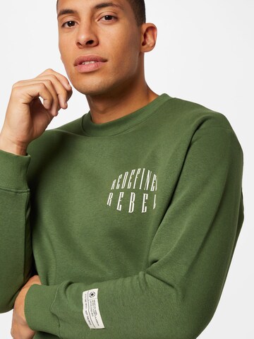 Redefined Rebel Sweatshirt 'Younes' i grønn