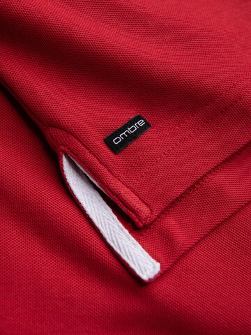 Maglietta di Ombre in rosso
