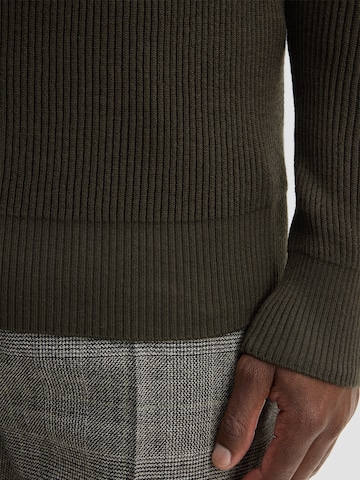 STRELLSON Sweater in Green