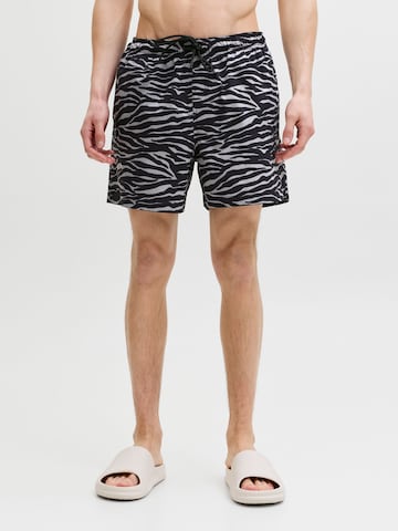 JACK & JONES Zwemshorts 'Maui' in Zwart: voorkant