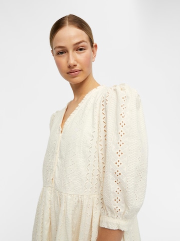 Robe-chemise 'Violetta' OBJECT en blanc