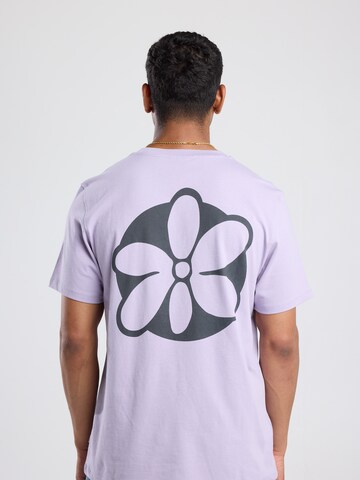T-Shirt America Today en violet : devant