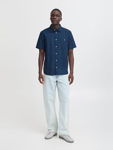 Coupe regular Chemise ' BHBAY LINEN ' BLEND en bleu