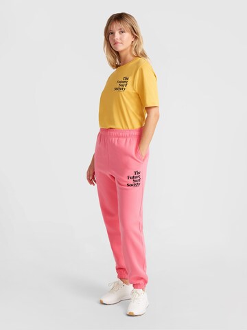 Tapered Pantaloni di O'NEILL in rosa