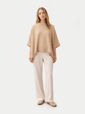 GOBI Cashmere Sveter 'Women's Timeless Knitted Poncho' - Béžová