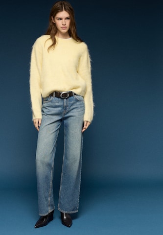 Pull&Bear Sweater in Yellow