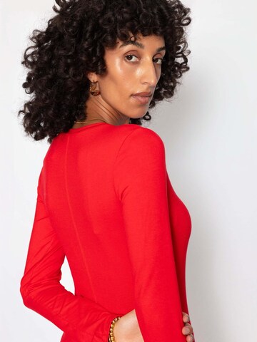 SASSYCLASSY Shirt‌‌‌ in Rot