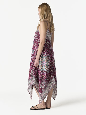 KOROSHI Mekko värissä punainen