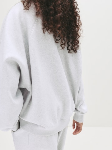 Felpa di Pull&Bear in grigio