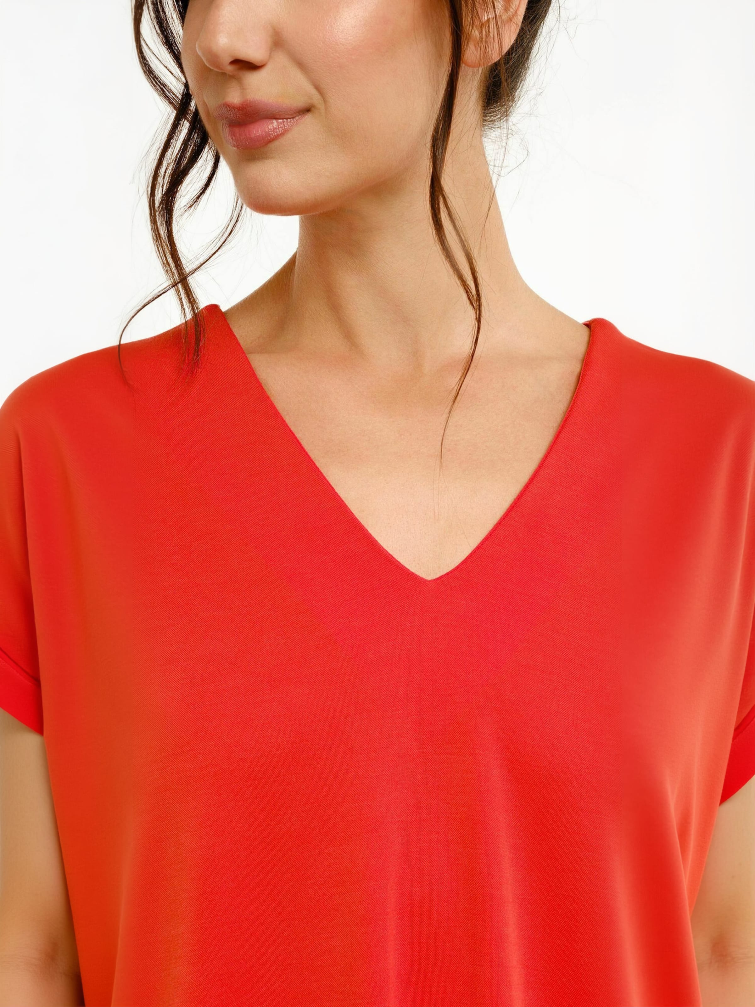 Maglietta 'NUNI' di Liberte Essentiel in rosso