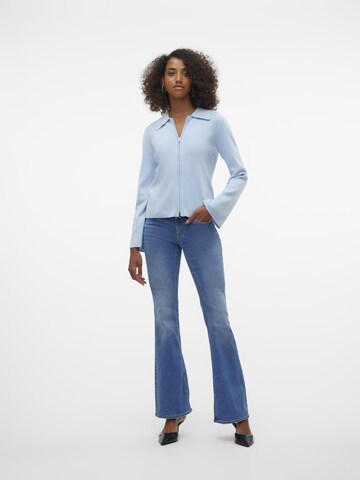 VERO MODA Flared Jeans i blå