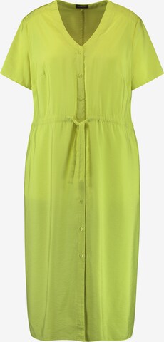 SAMOON - Vestido camisero en verde: frente