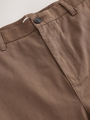 Regular Pantaloni eleganți de la Next pe maro