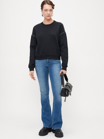 Vero Moda Tall Sweatshirt 'VMLOTTE' in Schwarz