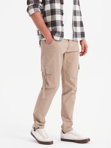 Effilé Pantalon cargo Ombre en beige
