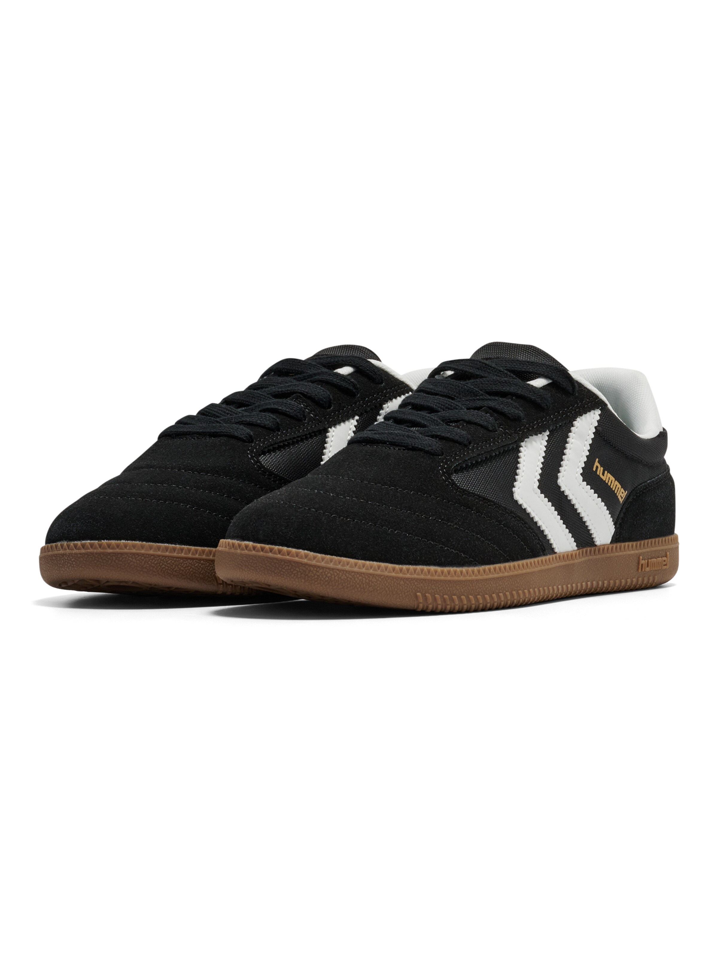 Baskets basses Hummel en noir