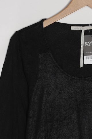 passport Top & Shirt in M in Black