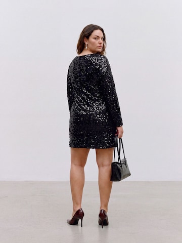 Vero Moda Curve Dress 'BELLE' in Black