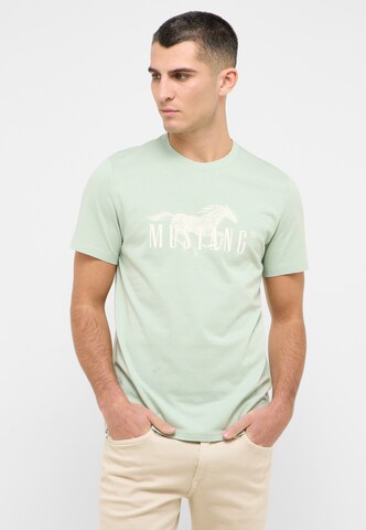 MUSTANG T-Shirt 'Austin' in Grün: Vorderseite