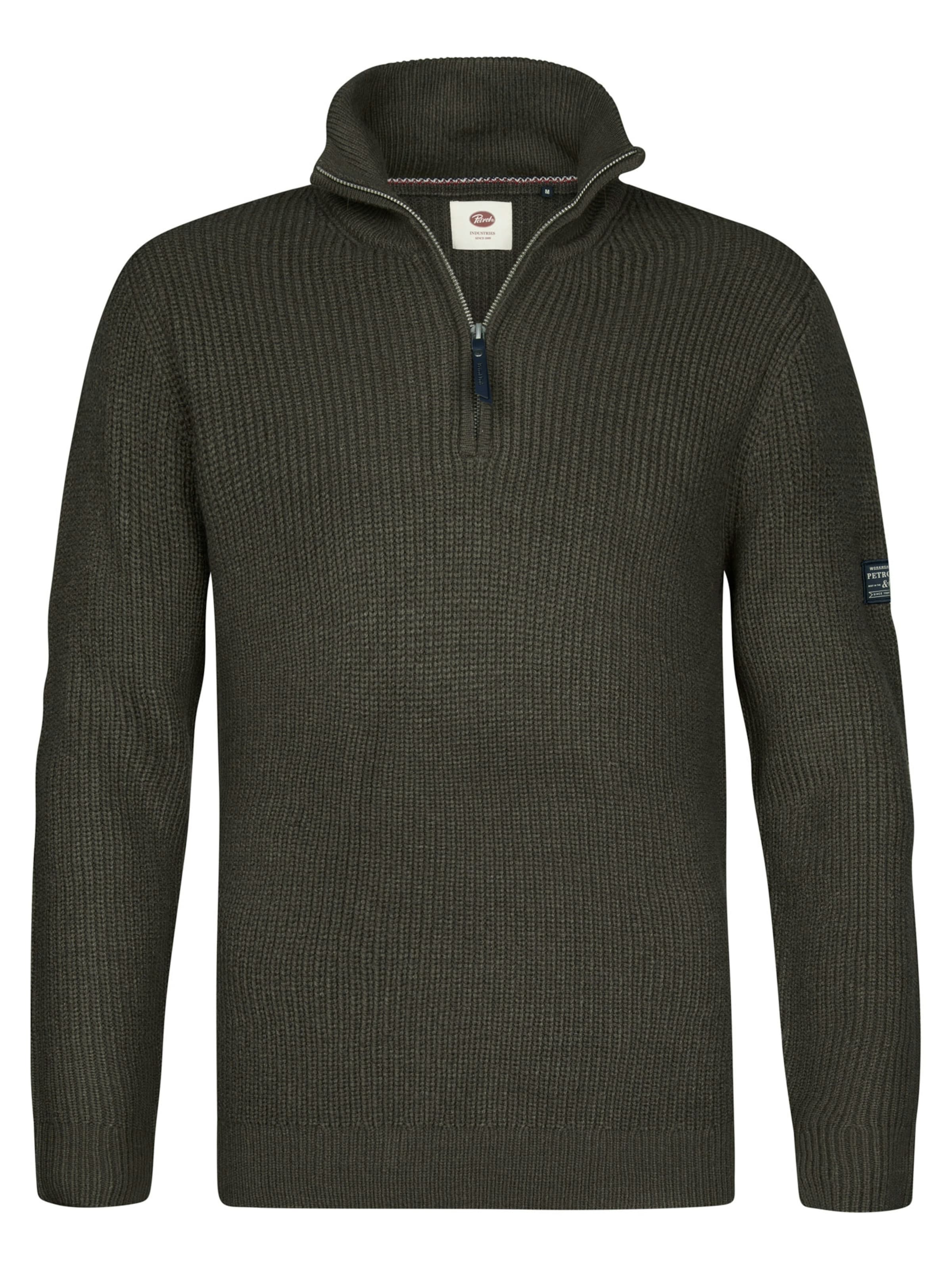 Petrol Industries Sweater in Grey: front