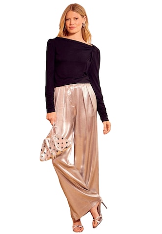 love & roses Футболка в Черный: спереди