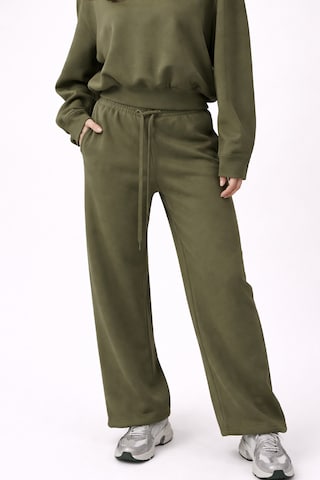 Wide Leg Pantalon Elara en vert : devant