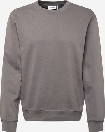 WEEKDAY Sweatshirt in Grijs: voorkant