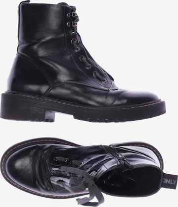 ONLY Stiefelette 39 in Schwarz: predná strana