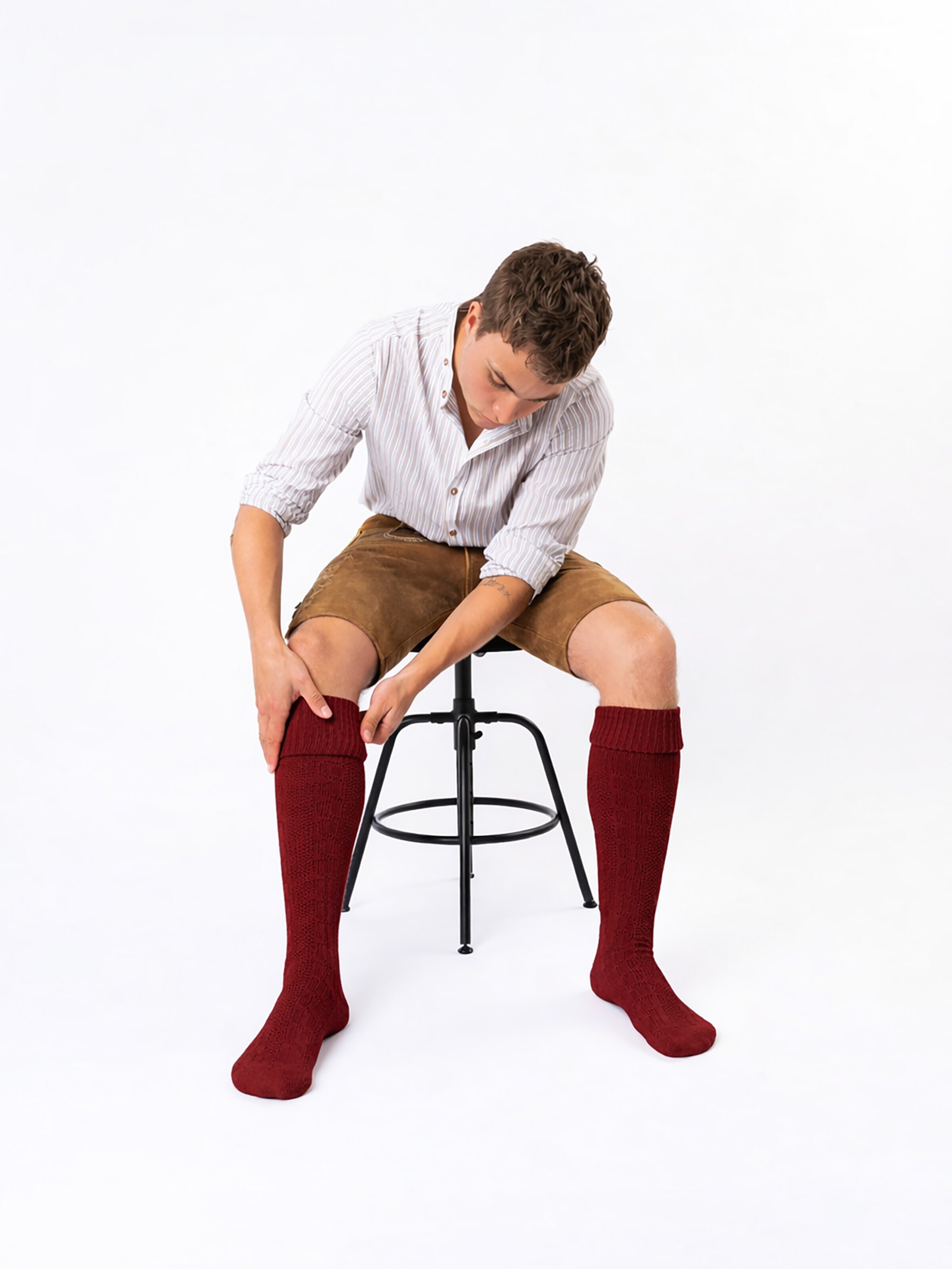 HerzSticht Traditional Socks 'Silberdistel' in Red