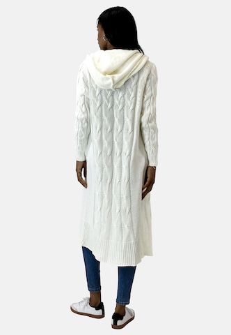 Manteau en tricot Elara en blanc