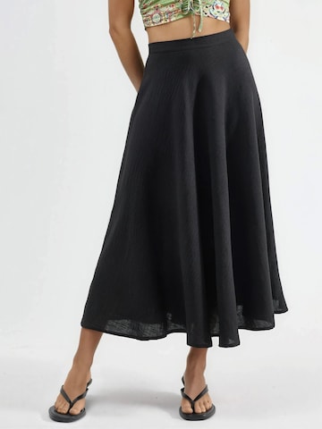 Busem Rok in Zwart: voorkant