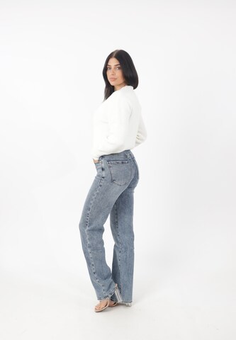 Elara Strickjacke in Weiß