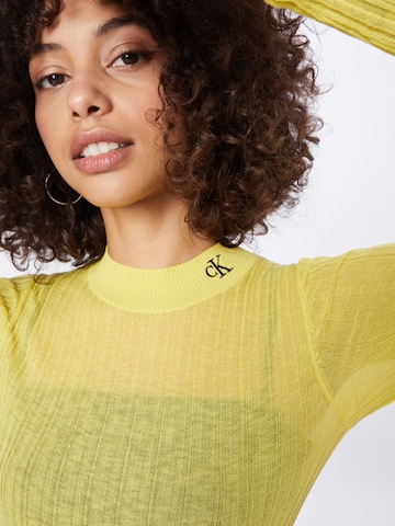 Pull-over Calvin Klein Jeans en jaune