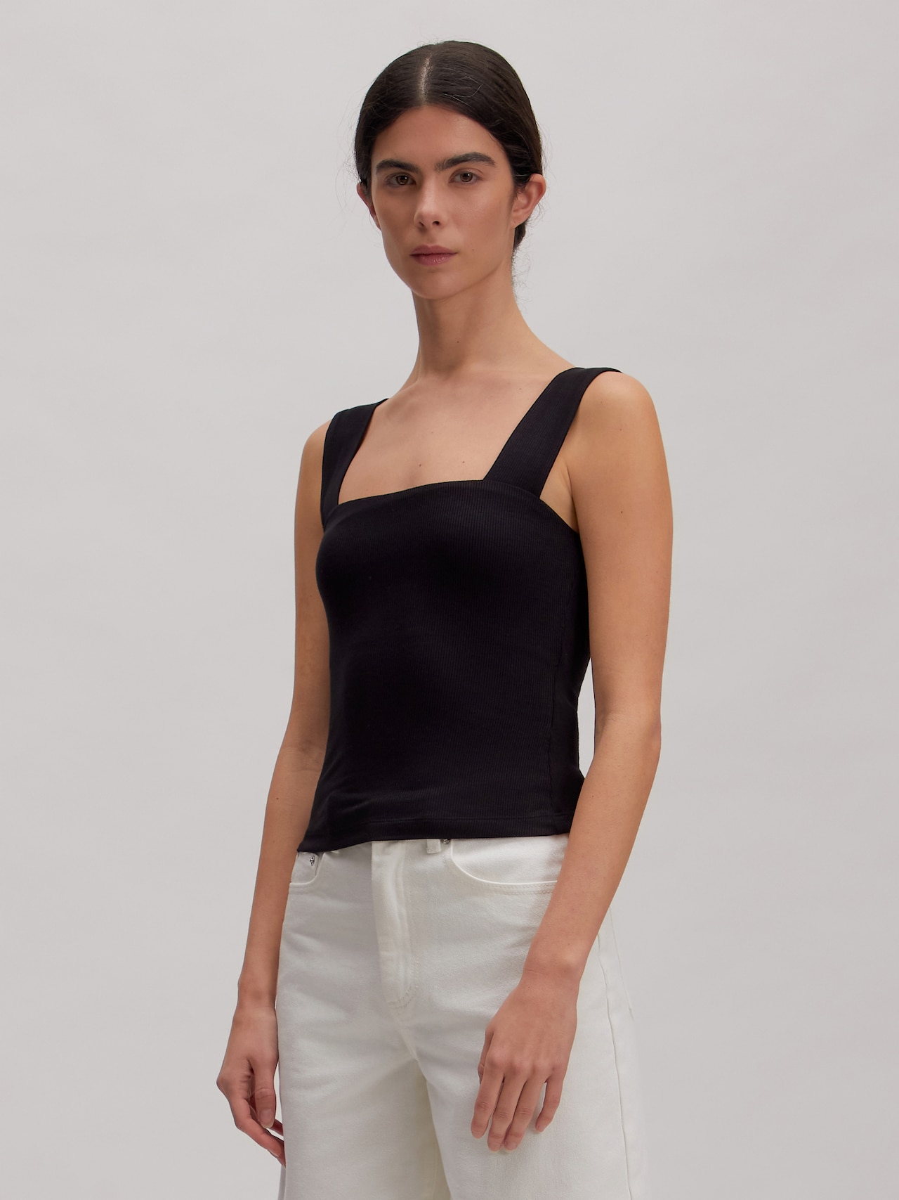 EDITED Novedades Top 'Bea' negro