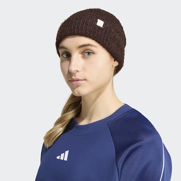 ADIDAS PERFORMANCE - Gorros desportivos 'Soft Lux' em castanho