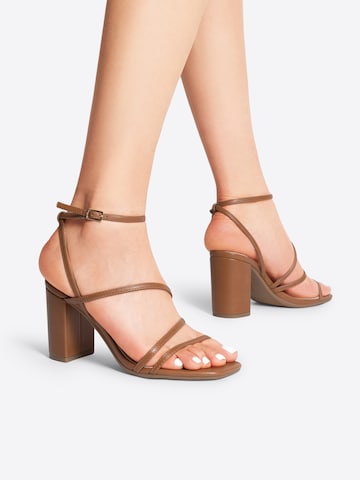 Dream Pairs Strap Sandals in Brown