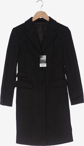 Sisley Jacket & Coat in XXS in Grey: front