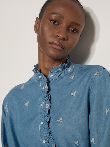 Apricot Blouse ' ' in Blauw