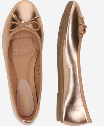 Dorothy Perkins Ballet Flats in Gold