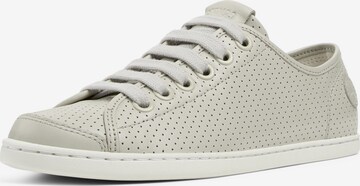 Baskets basses 'UNO' CAMPER en gris : devant