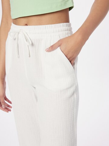 JDY Loose fit Trousers 'THEIS' in White