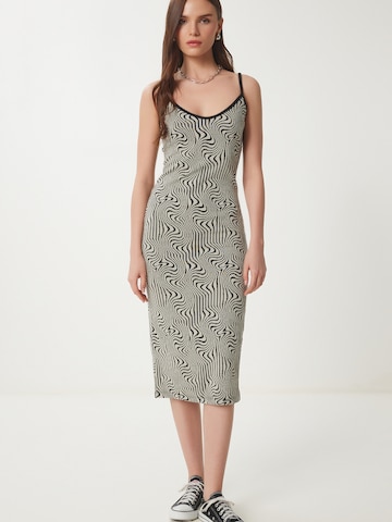 Happiness İstanbul Jurk in Zwart: voorkant