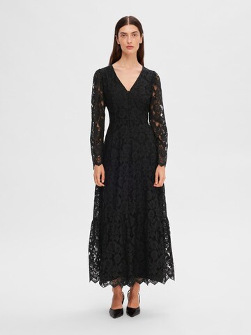 Robe de soirée SELECTED FEMME en noir : devant