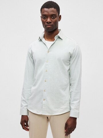 Lindbergh Slim fit Button Up Shirt in Blue: front