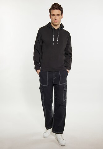 MO Sweatshirt in Schwarz