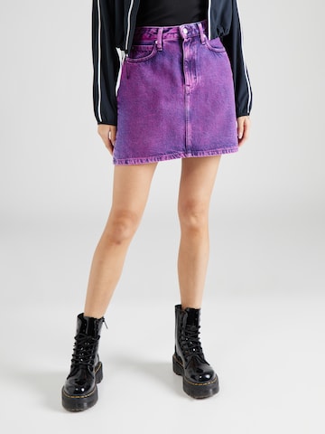 Calvin Klein Jeans Skirt in Purple: front