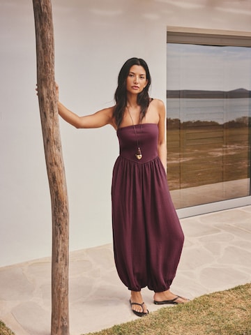 Next - Jumpsuit en rojo