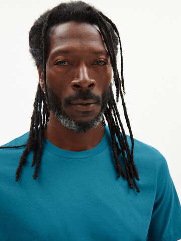 ARMEDANGELS Regular Fit T-Shirt 'James' in Blau