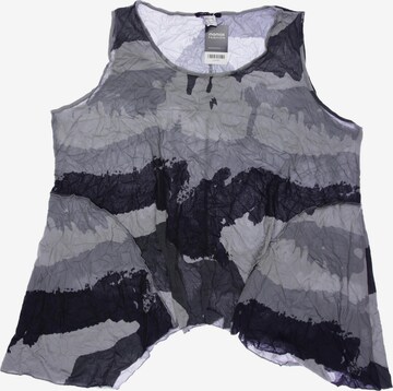 Sara Lindholm Top & Shirt in 9XL in Grey: front